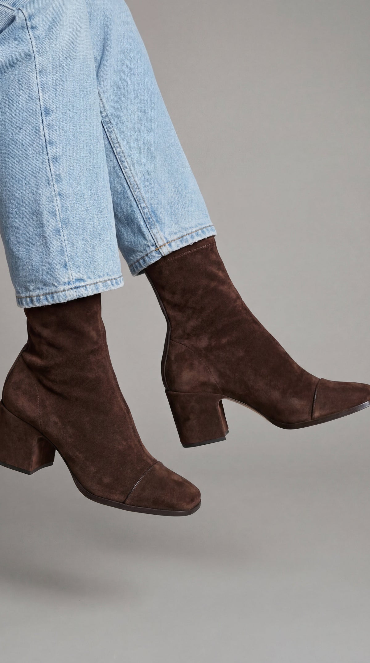 Valentina | Botines de tacón efecto ante