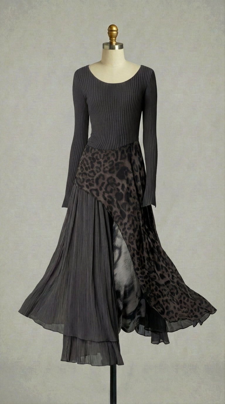Carmen | Vestido gris con estampado leopardo