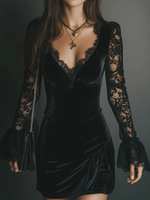 Vestido Negro de Terciopelo y Encaje